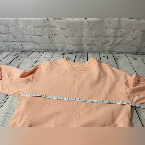 All in Motion Womens Size Medium Peach Color Activewear Sweatshirt Top Pockets - Picture 10 of 10